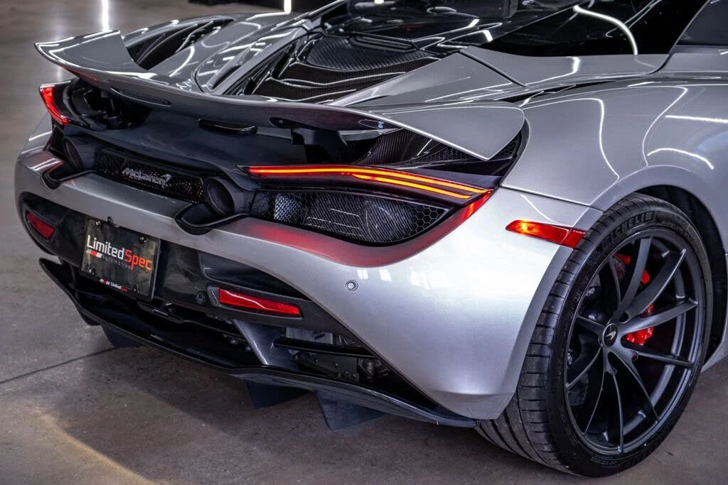 2020 McLaren 720S - Image 7 of 31