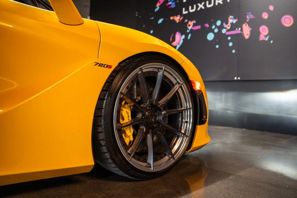 2020 McLaren 720S - Image 15 of 21
