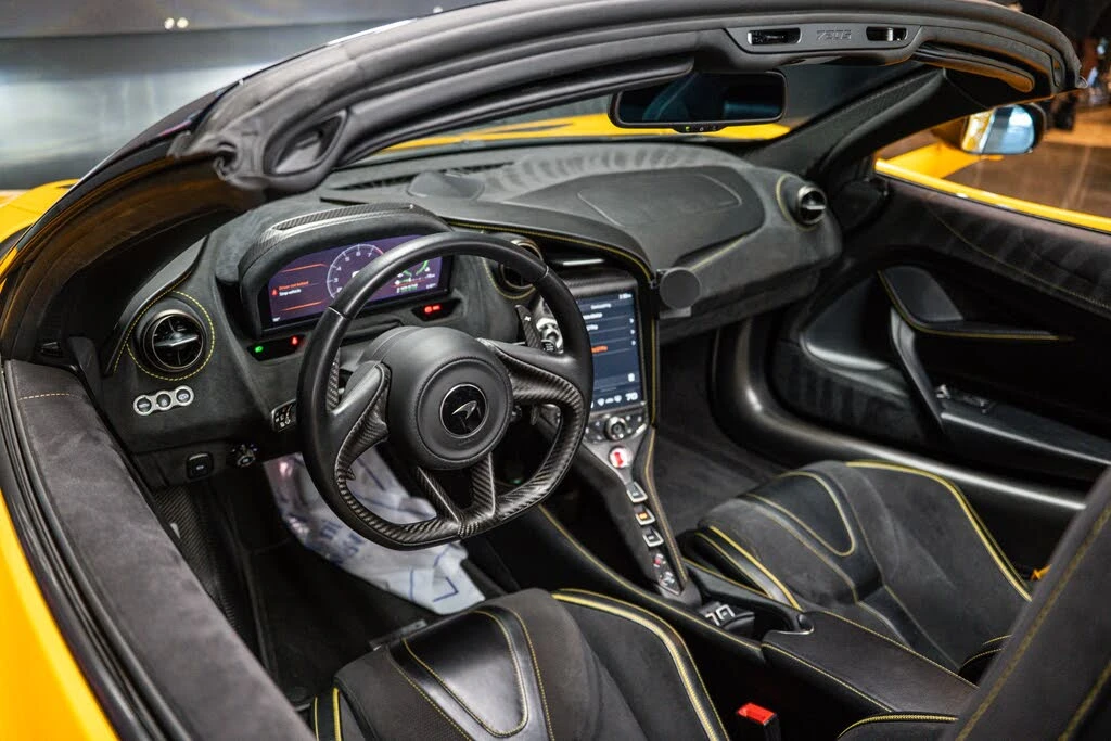2020 McLaren 720S - Image 16 of 21