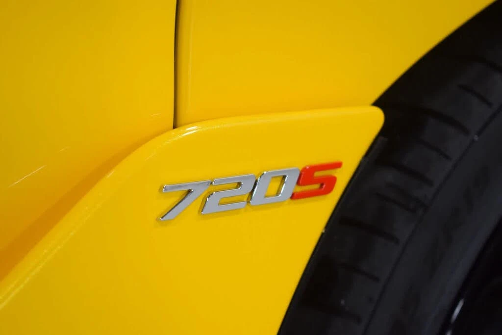 2020 McLaren 720S - Image 13 of 31