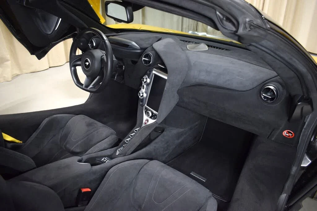 2020 McLaren 720S - Image 22 of 31