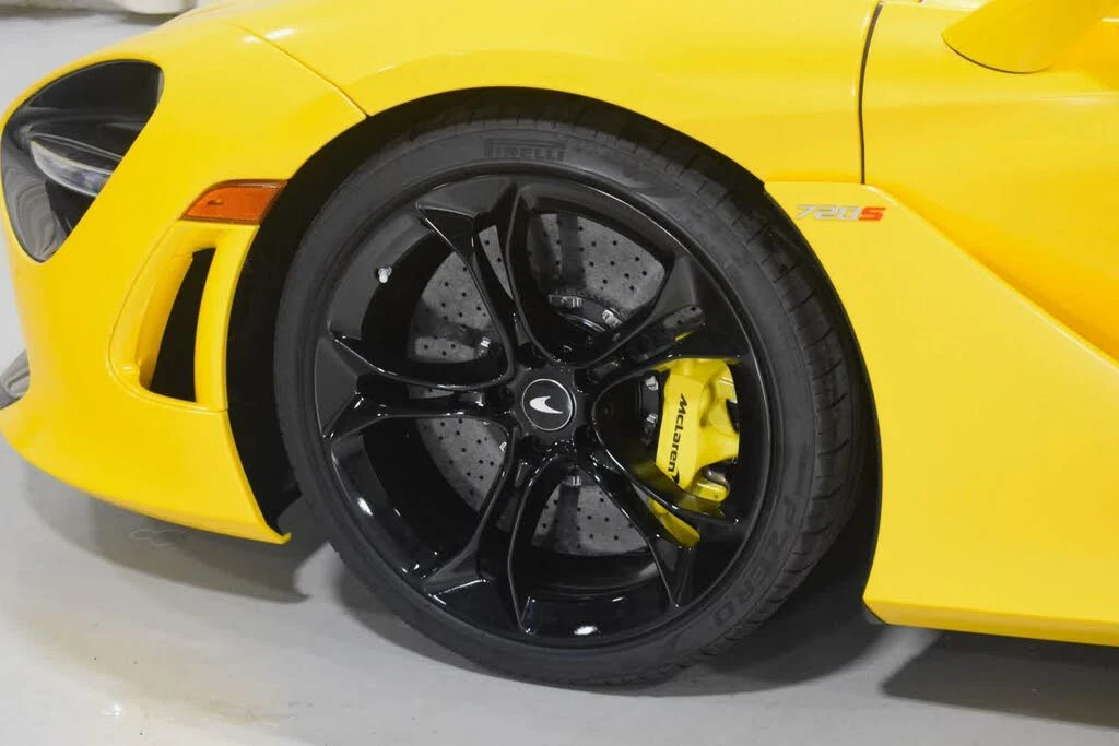 2020 McLaren 720S - Image 7 of 31