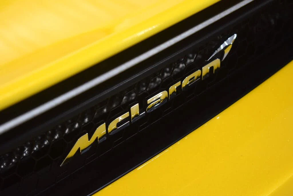 2020 McLaren 720S - Image 12 of 31