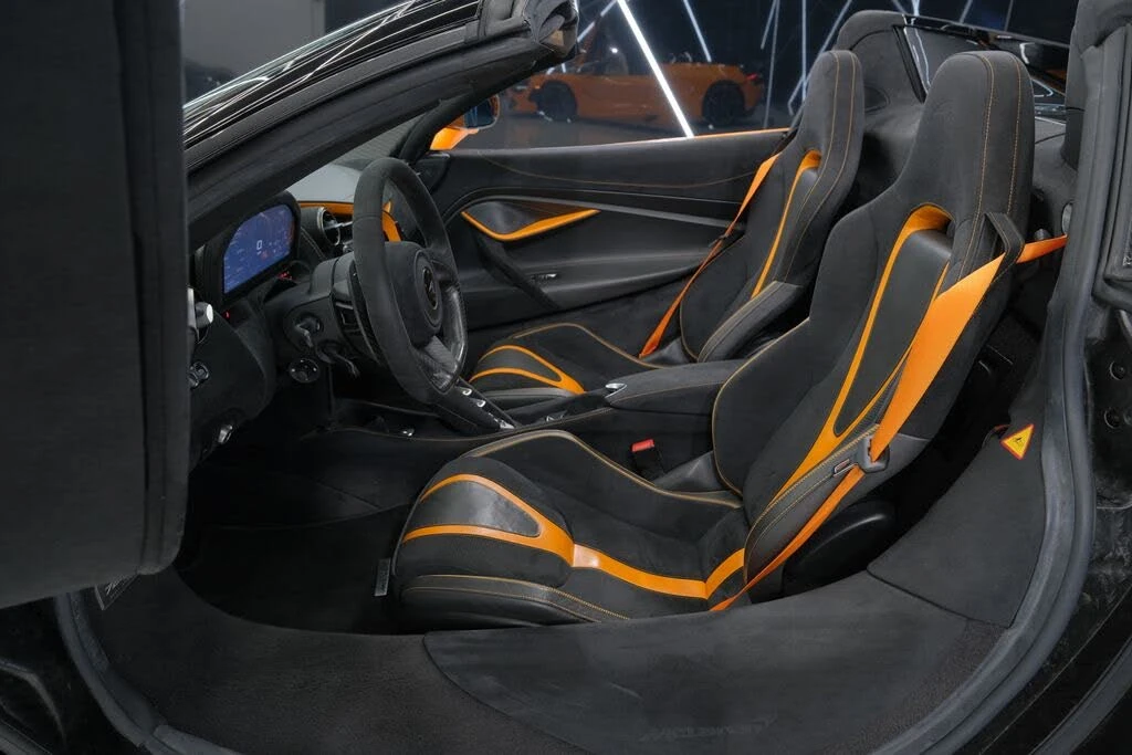 2020 McLaren 720S - Image 15 of 31