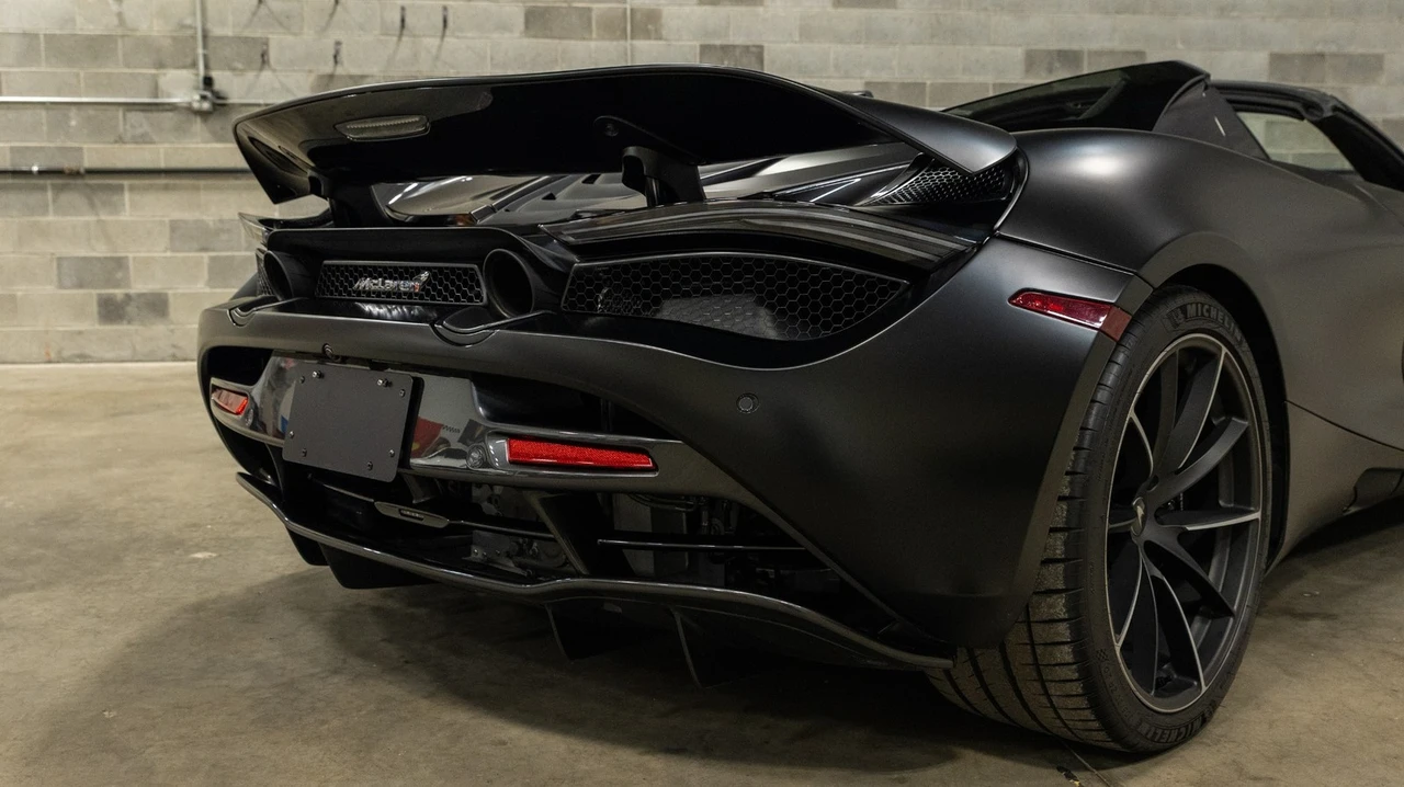 2020 McLaren 720S Spider - Image 25 of 31