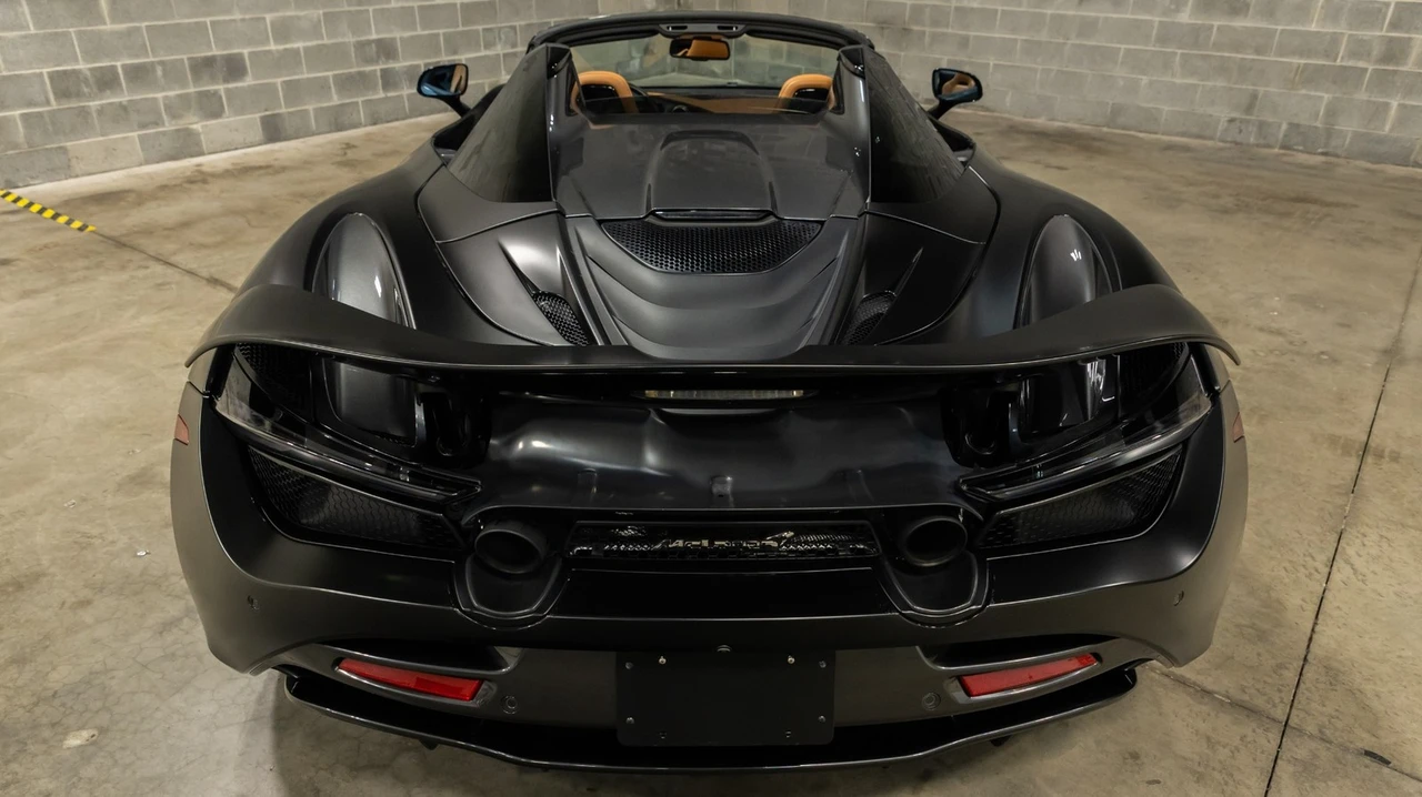 2020 McLaren 720S Spider - Image 27 of 31