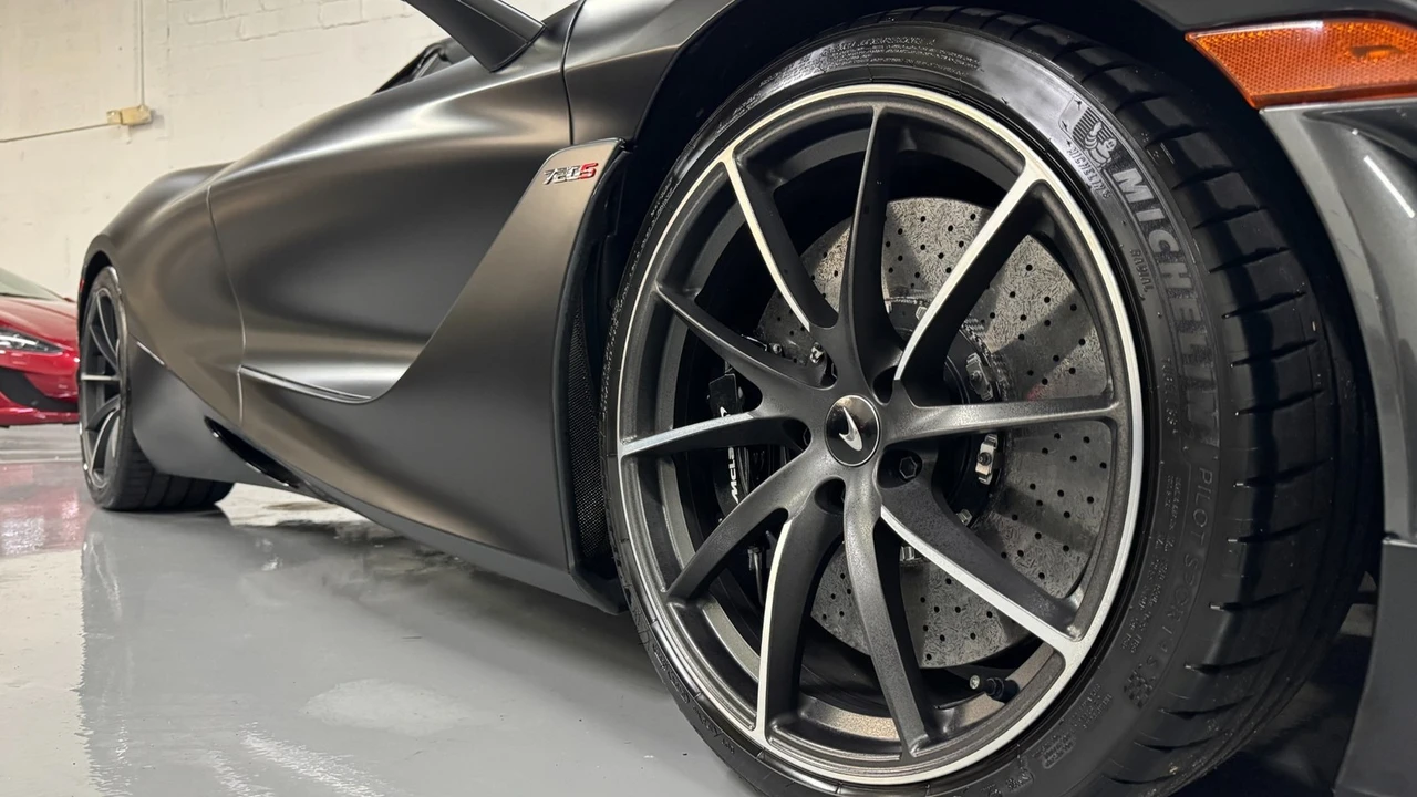2020 McLaren 720S Spider - Image 10 of 21