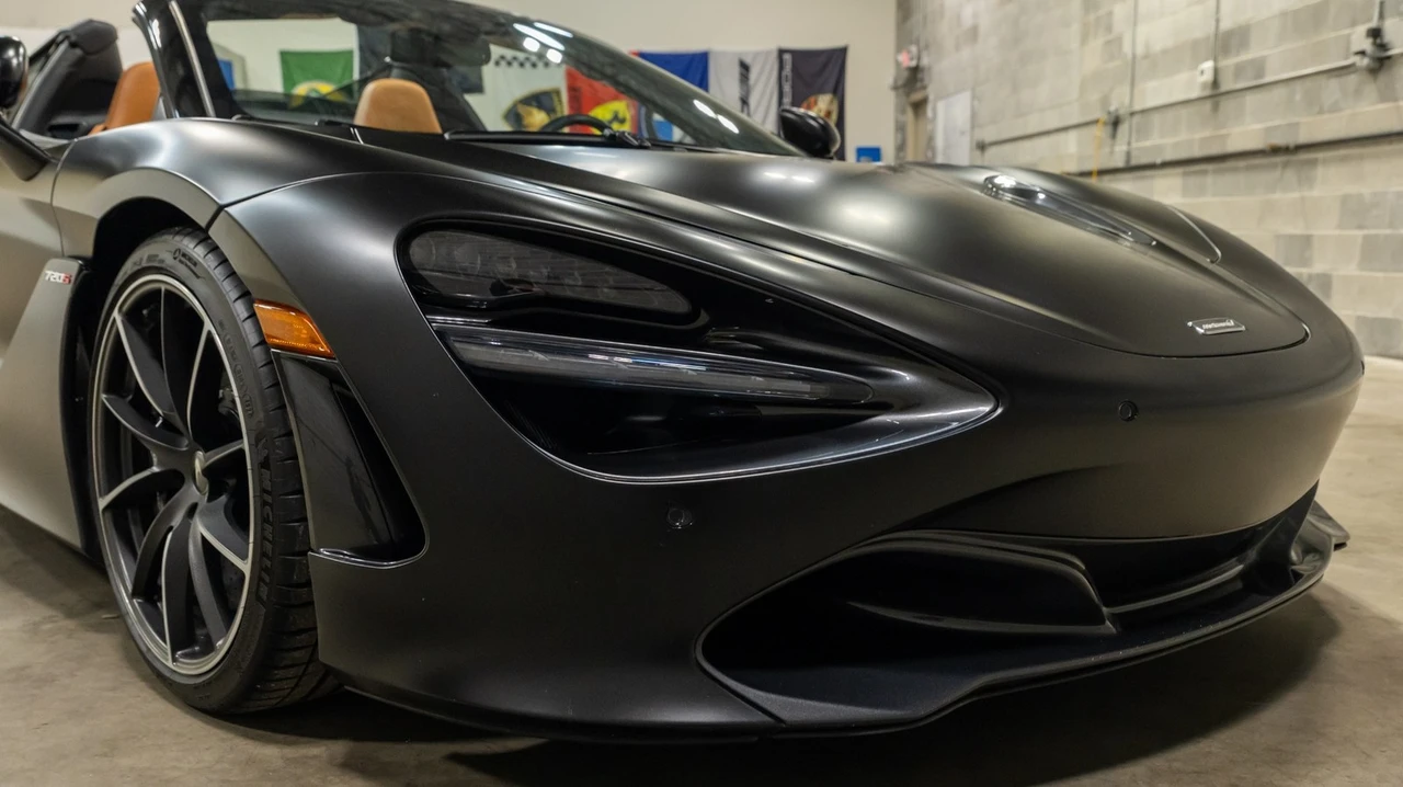 2020 McLaren 720S Spider - Image 18 of 31