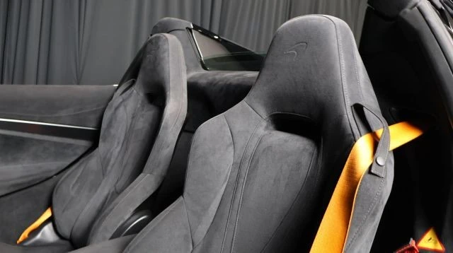 2020 McLaren 720S Spider - Image 19 of 24