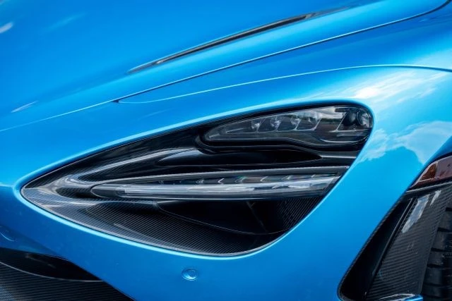2020 McLaren 720S Spider - Image 13 of 21