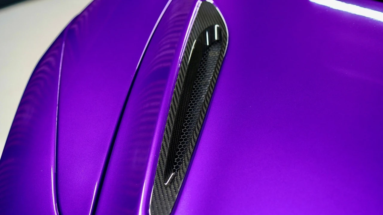 2020 McLaren 720S Spider - Image 15 of 24