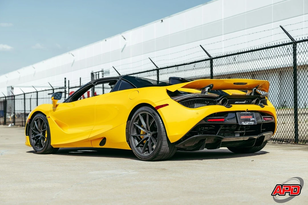 2020 McLaren 720S Spider - Image 10 of 12