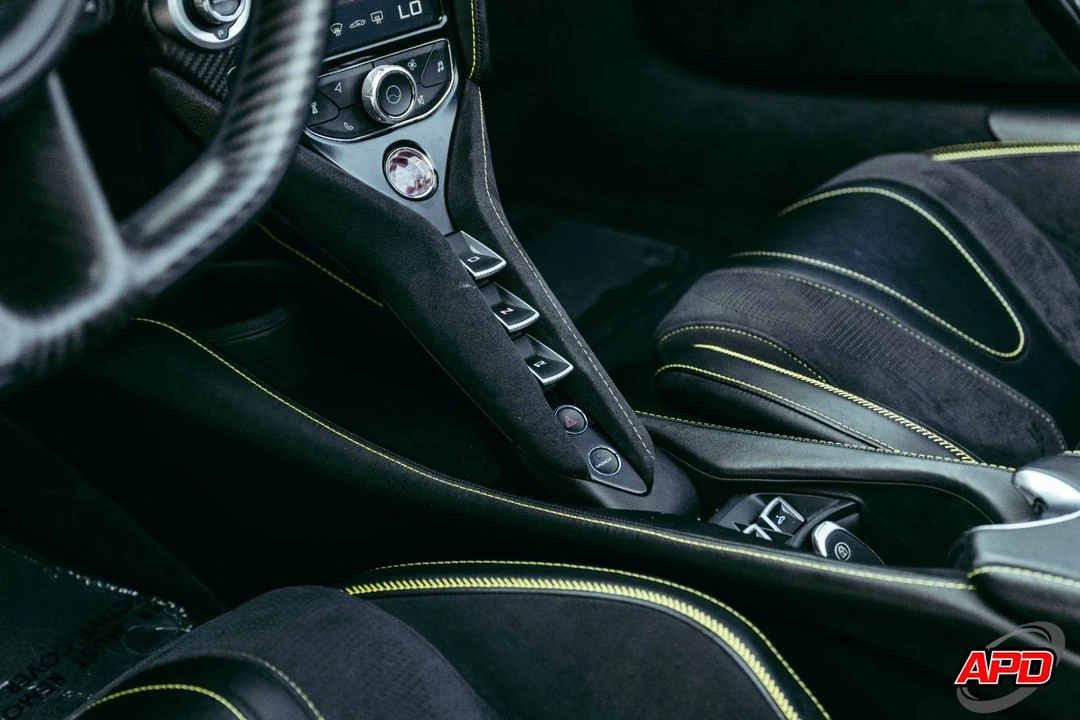 2020 McLaren 720S Spider - Image 12 of 12