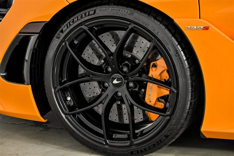 2020 McLaren 720S Spider - Image 14 of 31