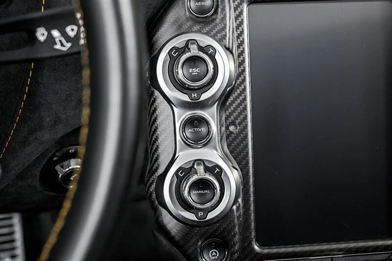 2020 McLaren 720S Spider - Image 29 of 31
