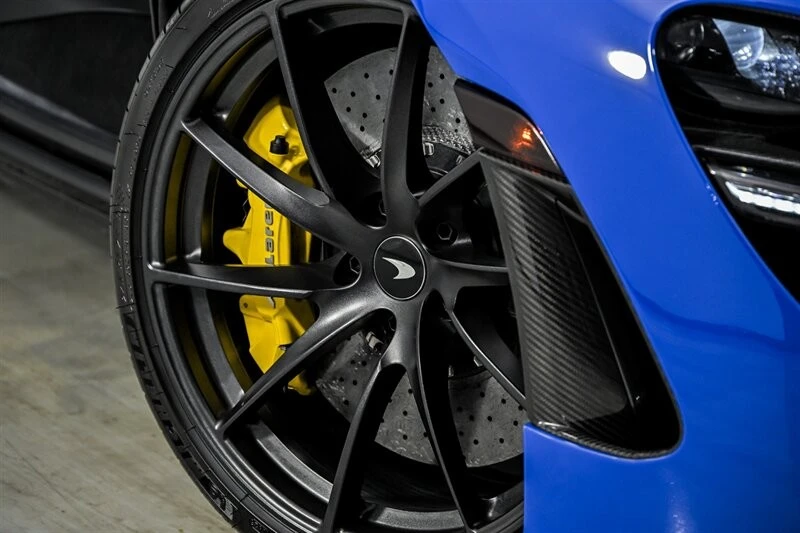 2020 McLaren 720S Spider - Image 3 of 31