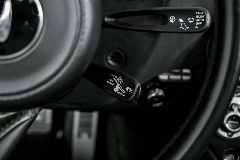 2020 McLaren 720S Spider - Image 31 of 31