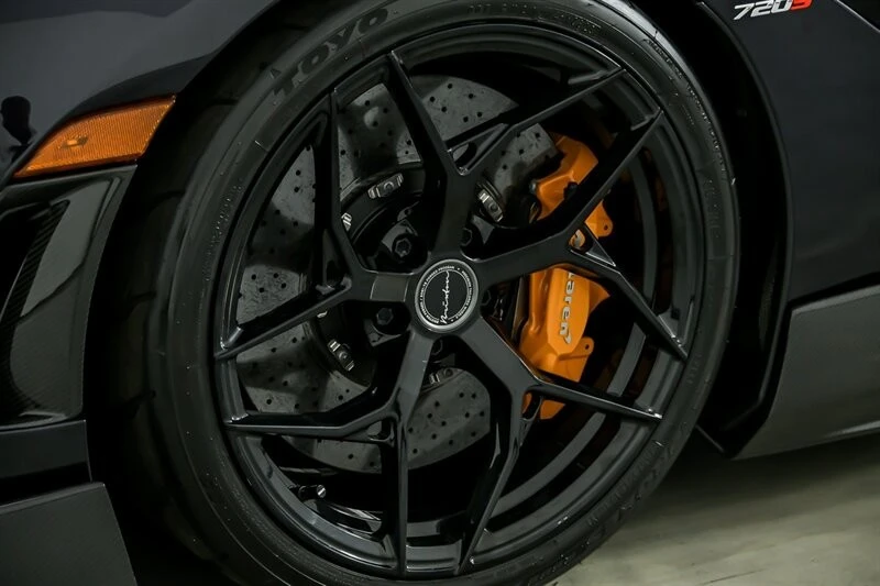 2020 McLaren 720S Spider - Image 16 of 31