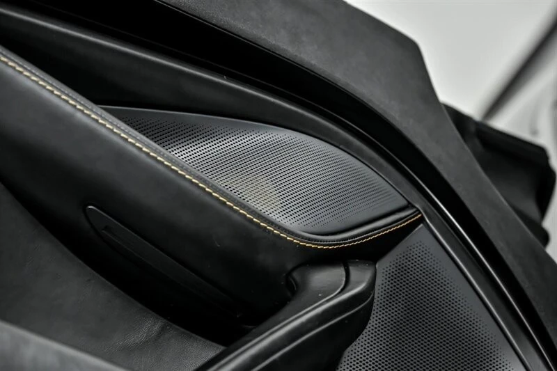 2020 McLaren 720S Spider - Image 21 of 31