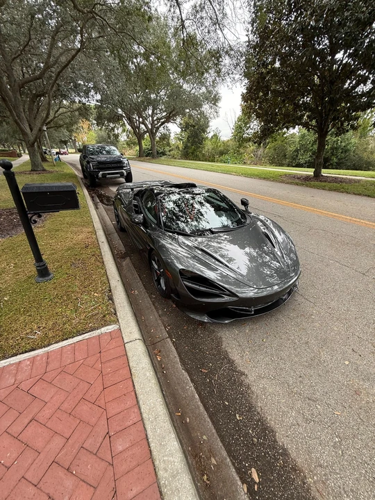 2020 McLaren 720S Spider - Image 9 of 12