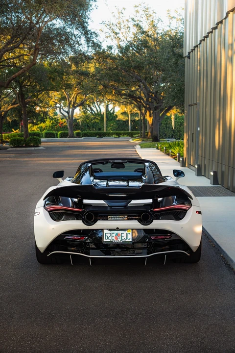 2020 McLaren 720S Spider - Image 7 of 12