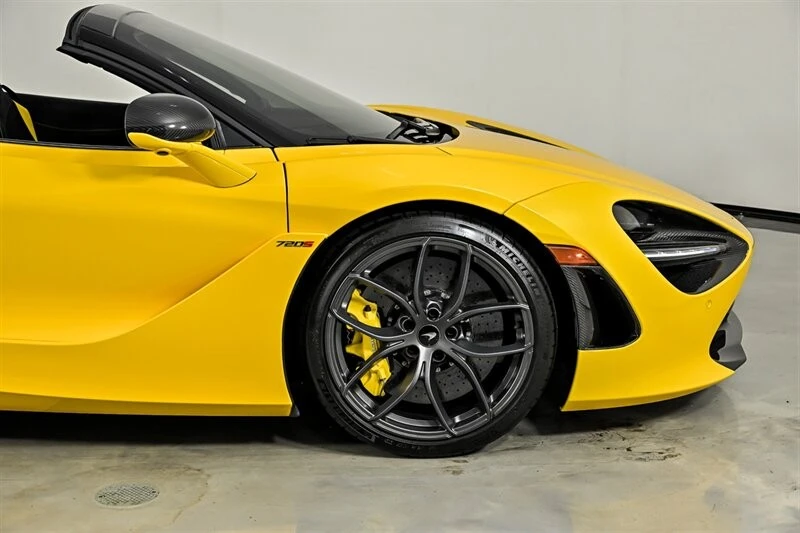 2020 McLaren 720S Spider - Image 17 of 31