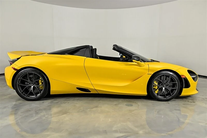 2020 McLaren 720S Spider - Image 16 of 31