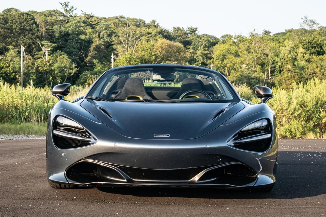 2020 McLaren 720S Spider - Image 2 of 31