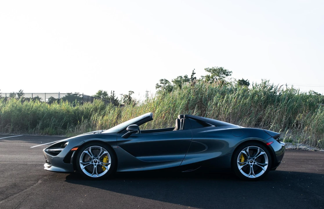 2020 McLaren 720S Spider - Image 9 of 31