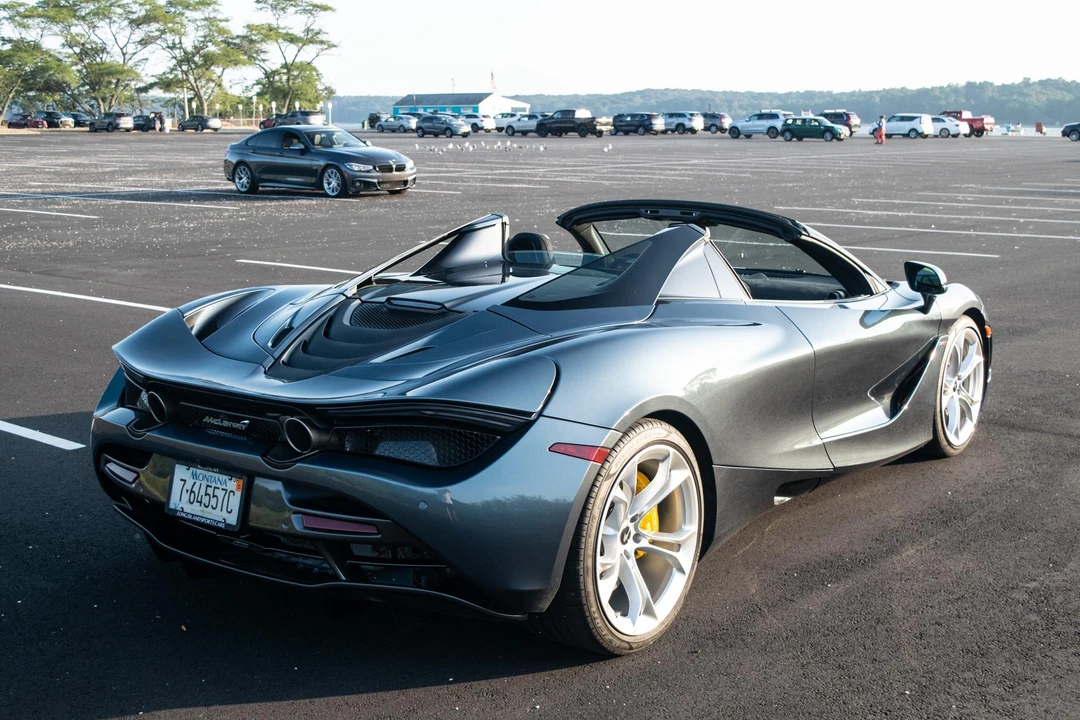 2020 McLaren 720S Spider - Image 15 of 31