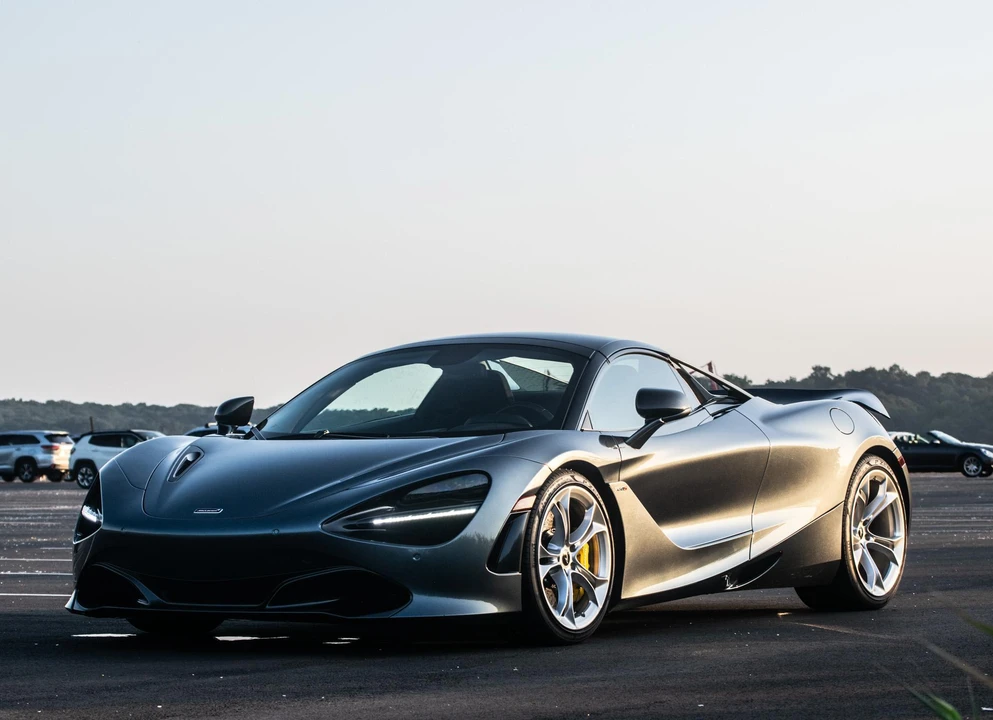 2020 McLaren 720S Spider - Image 25 of 31