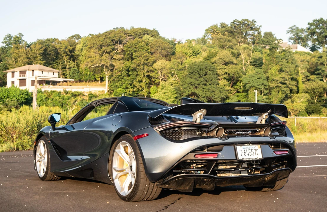 2020 McLaren 720S Spider - Image 10 of 31