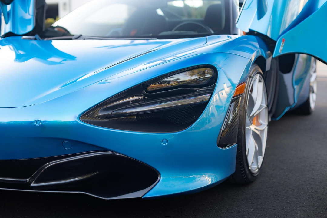 2020 McLaren 720S Spider - Image 17 of 31
