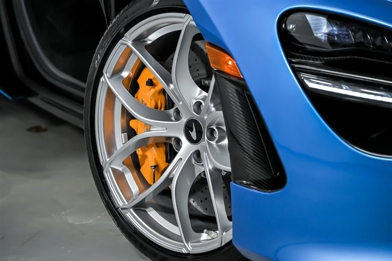 2020 McLaren 720S Spider - Image 4 of 31