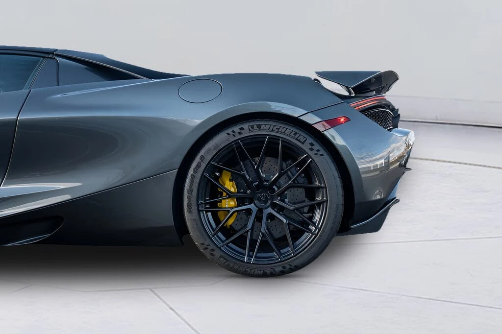 2020 McLaren 720S Spider - Image 24 of 31