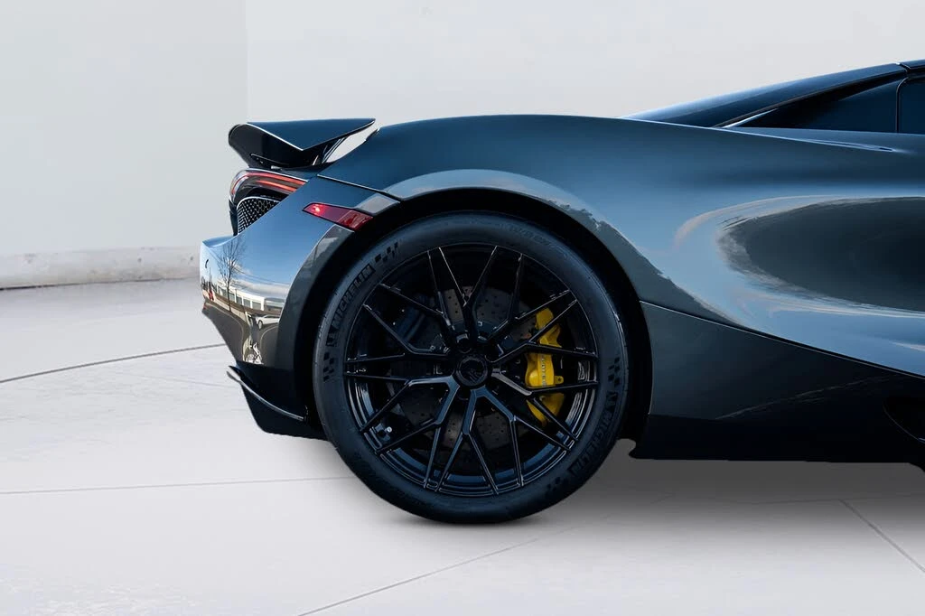 2020 McLaren 720S Spider - Image 26 of 31