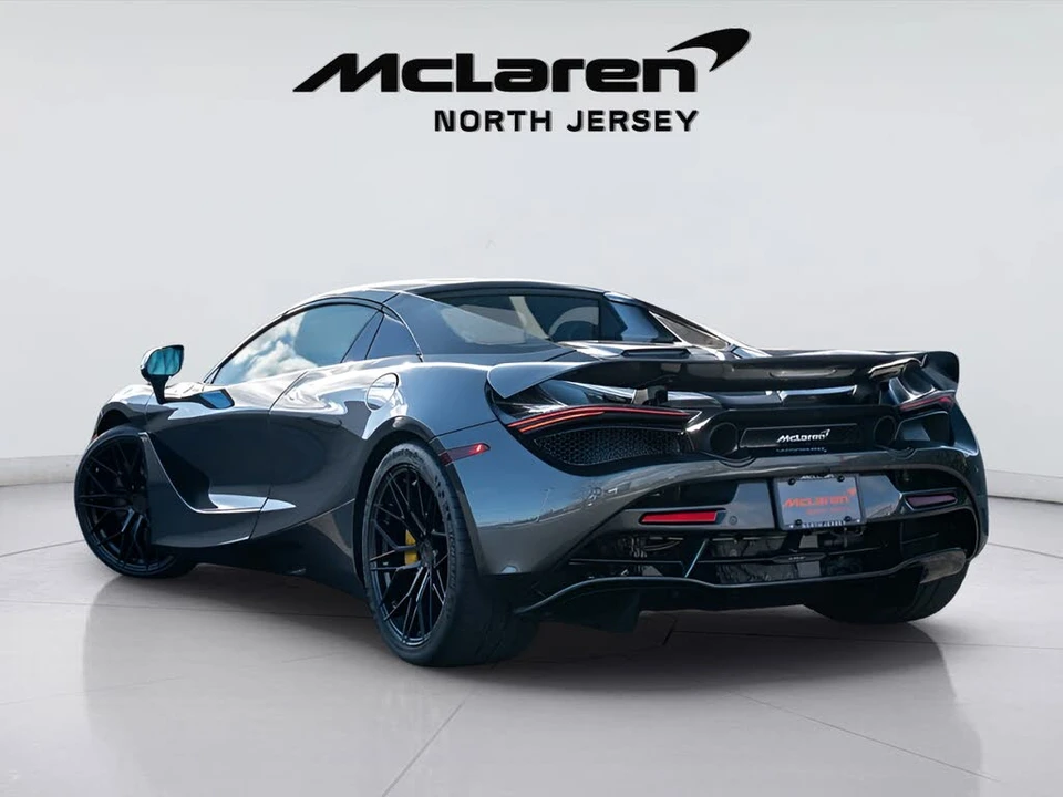 2020 McLaren 720S Spider - Image 17 of 31