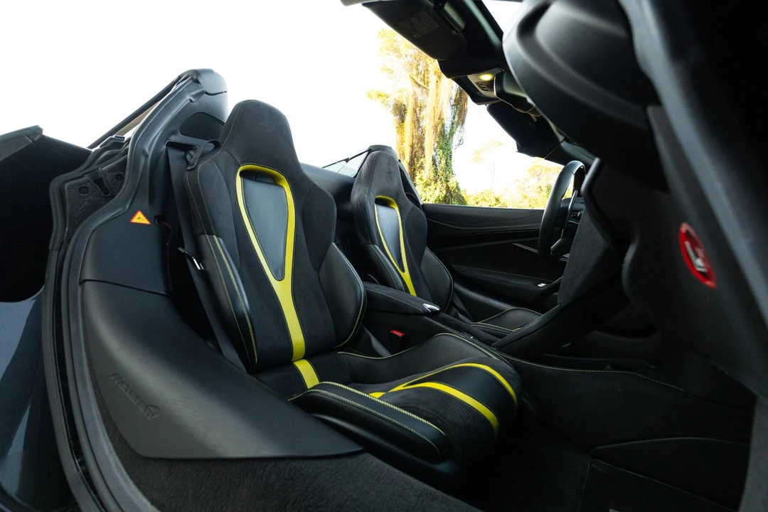 2020 McLaren 720S Spider - Image 8 of 12