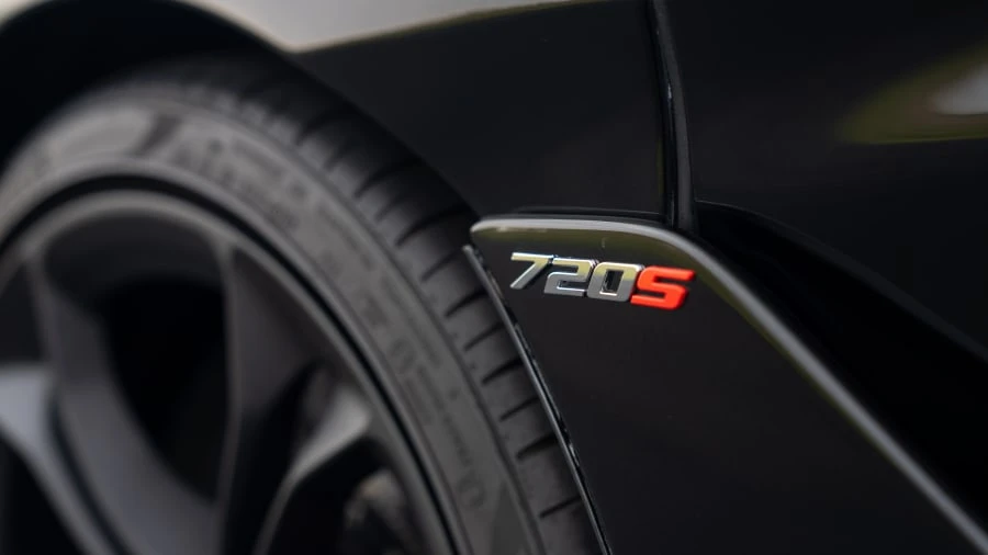 2020 McLaren 720S Spider - Image 17 of 31