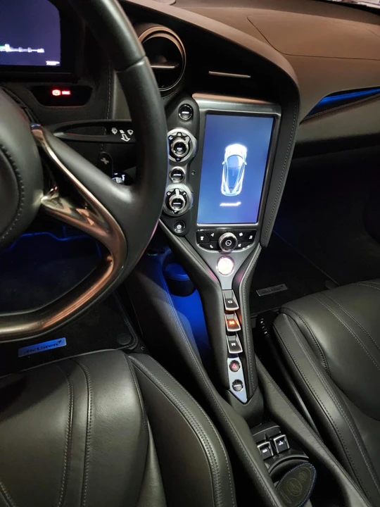 2020 McLaren 720S Spider - Image 16 of 21