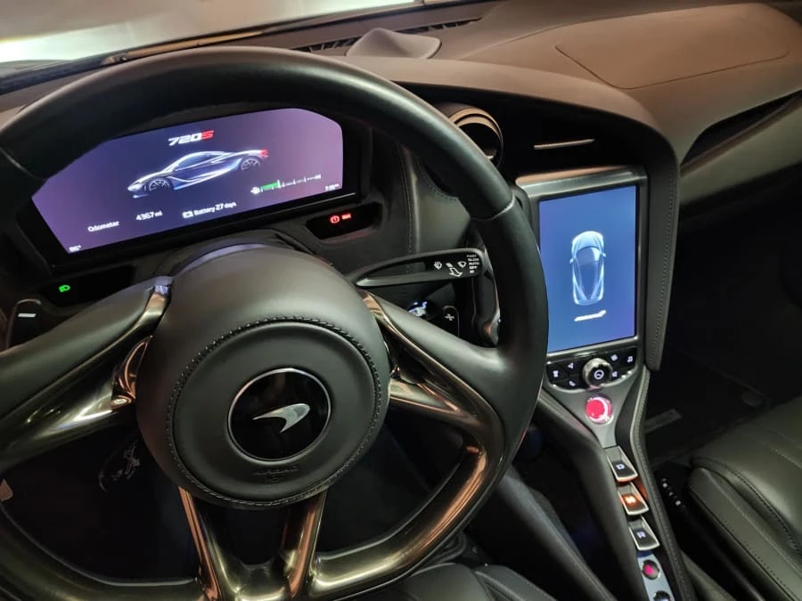 2020 McLaren 720S Spider - Image 14 of 21