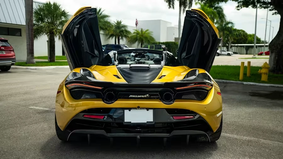 2020 McLaren 720S Spider - Image 9 of 19
