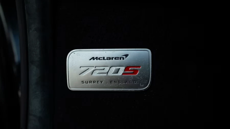 2020 McLaren 720S Spider - Image 17 of 19