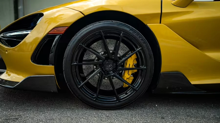 2020 McLaren 720S Spider - Image 12 of 19