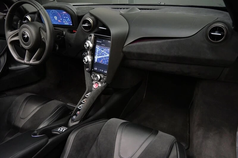 2020 McLaren 720S Spider - Image 14 of 21