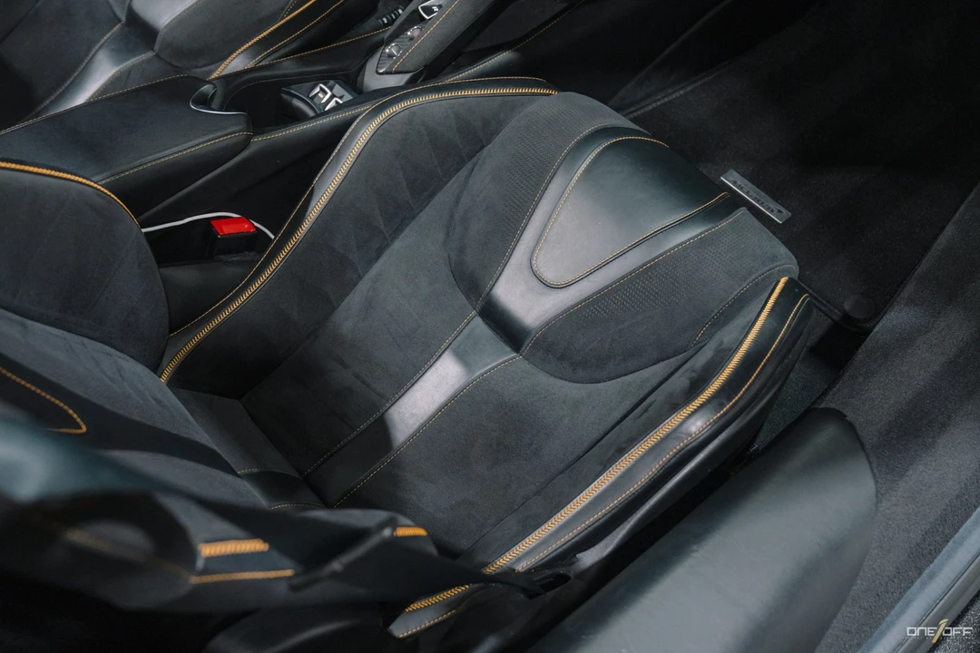2020 McLaren 720S - Image 30 of 31