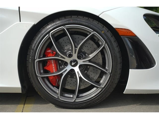 2020 McLaren 720S Spider - Image 9 of 24