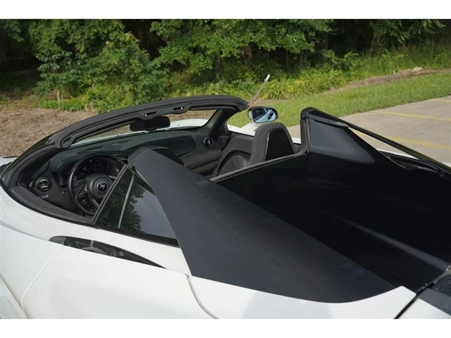 2020 McLaren 720S Spider - Image 13 of 24