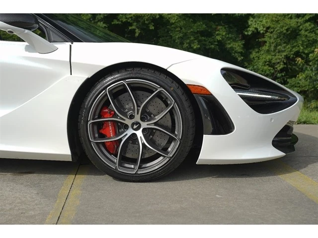 2020 McLaren 720S Spider - Image 8 of 24