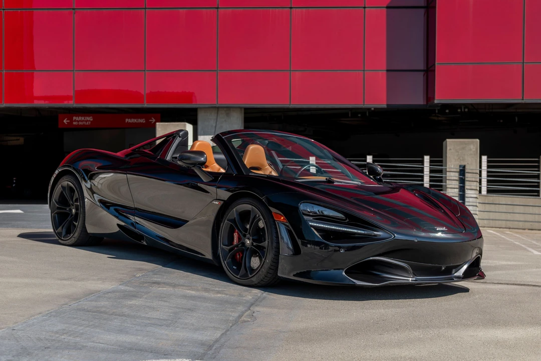 2020 McLaren 720S Spider - Image 2 of 31